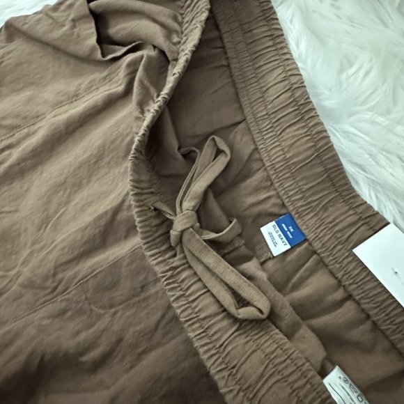 Old Navy womens NWT high rise shorts size 3X brown 55% linen timeless - Picture 7 of 10